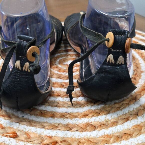 Olukai Hikina Black Leather Sandals size women’s 10 - Picture 6 of 9